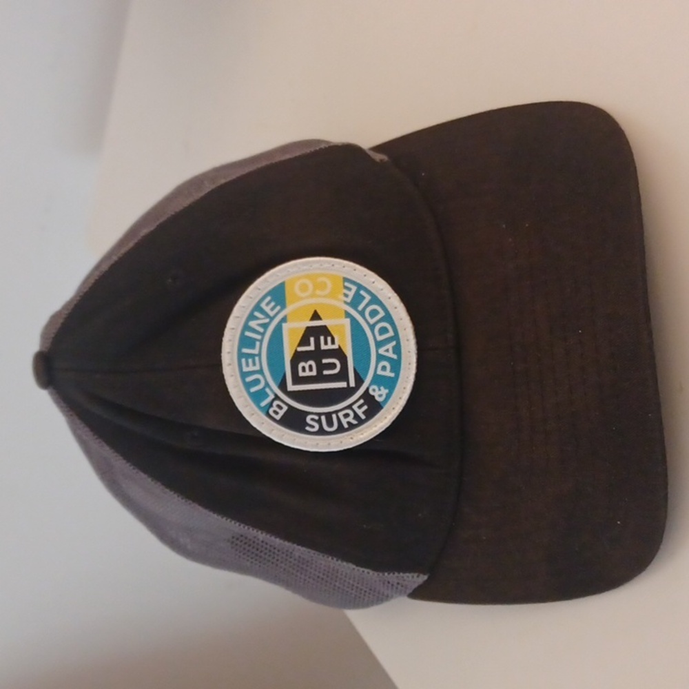 Blueline Surf & Paddle Co. Trucker Hat CAP BLACK/GRAY GUC